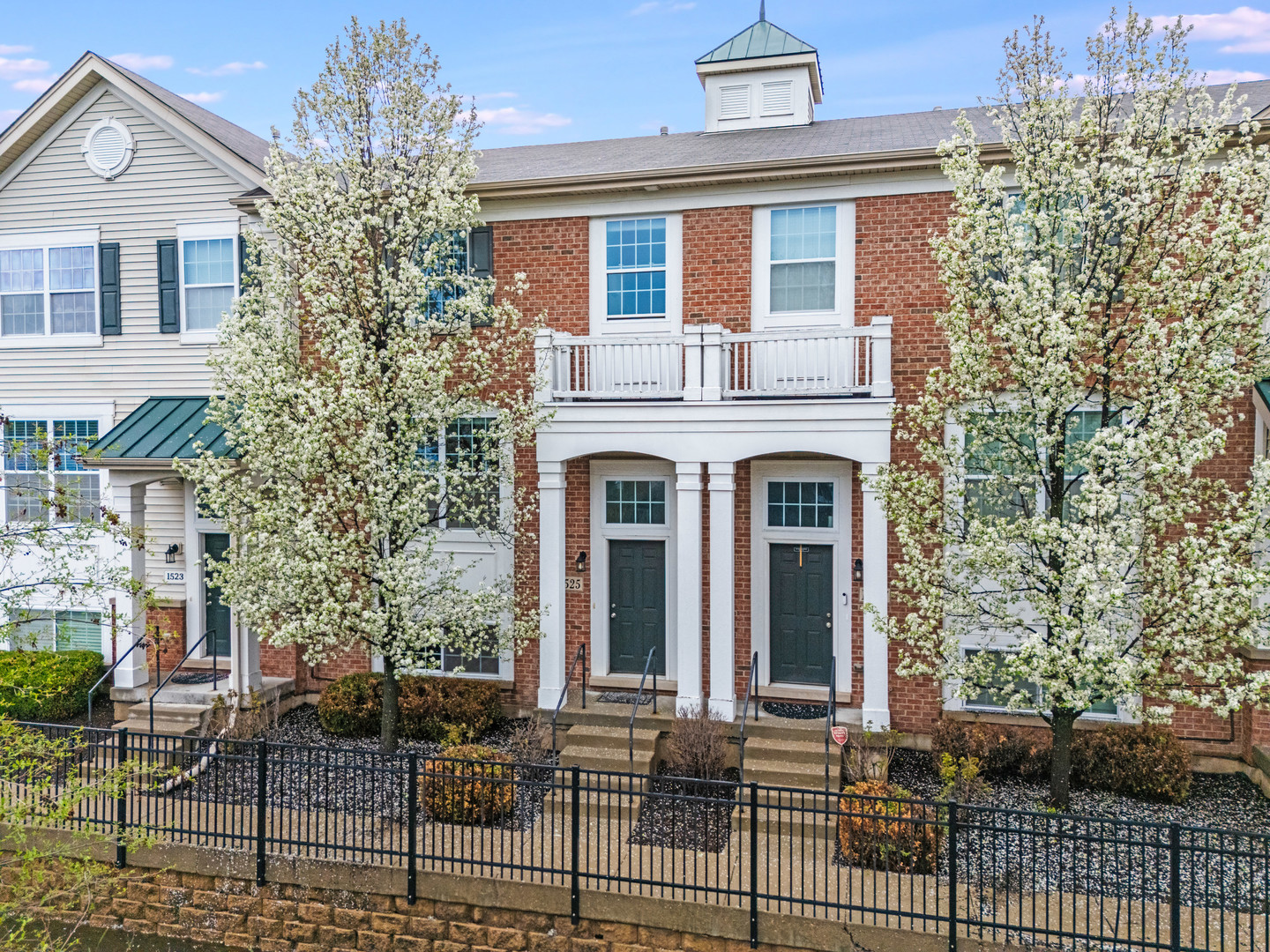 1525 E Arbor Lane, Arlington Heights, IL