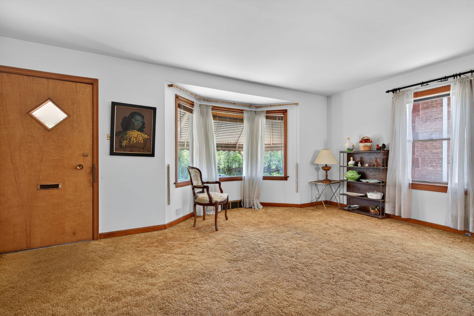 9020 W Forestview Drive, North Riverside, IL