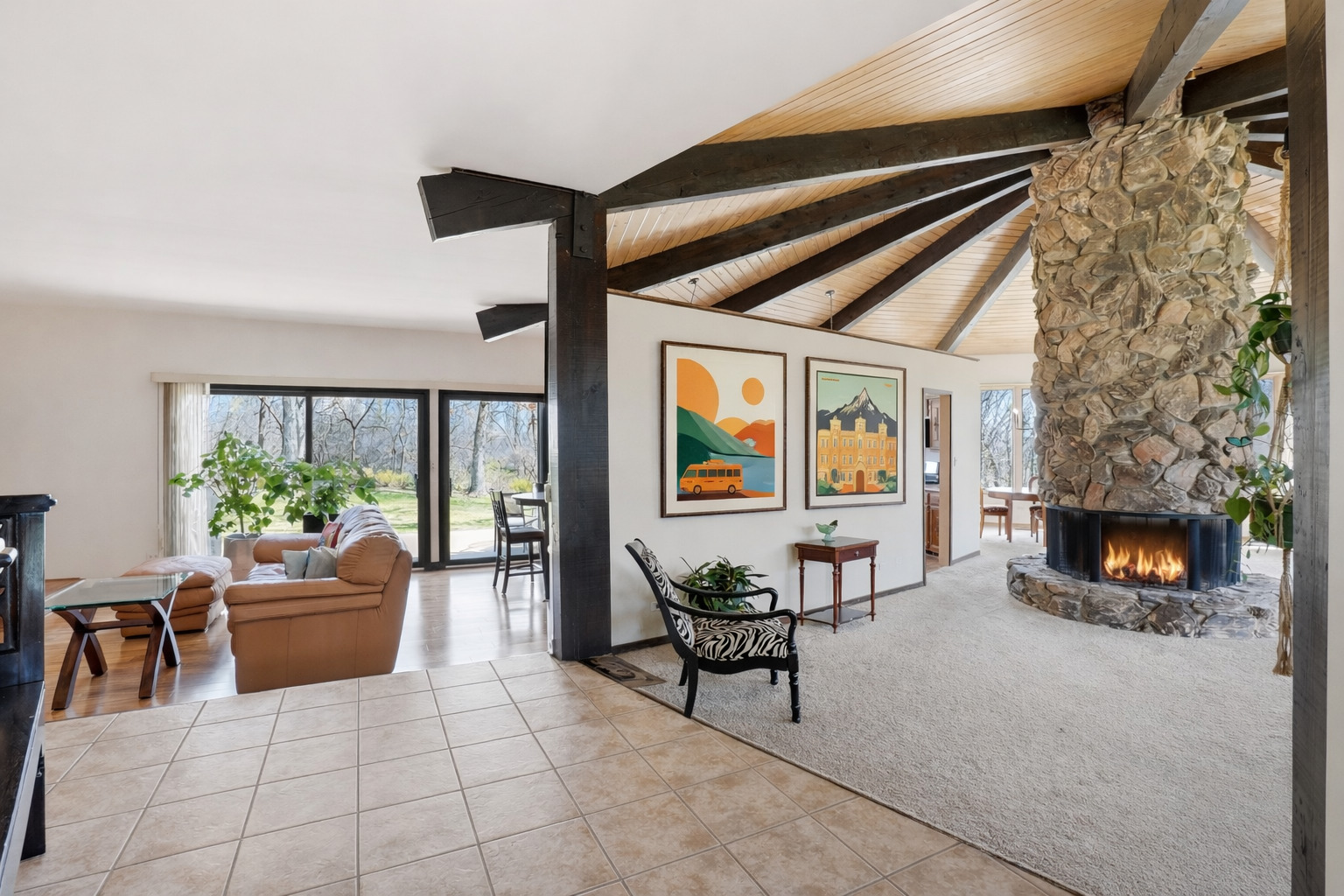 380 W Center Road, Palatine, IL