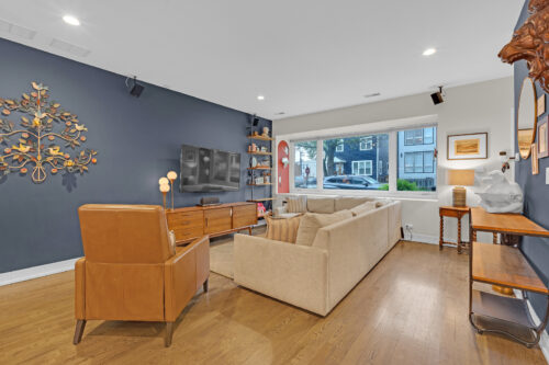 3573 W Wabansia Avenue, Chicago, IL