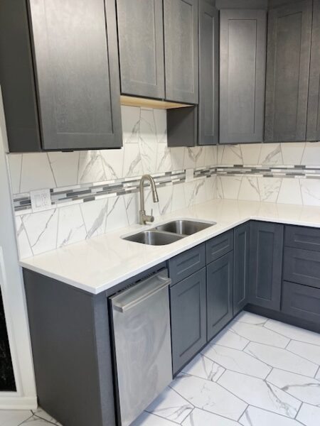 852 W Diversey Parkway #2R, Chicago, IL