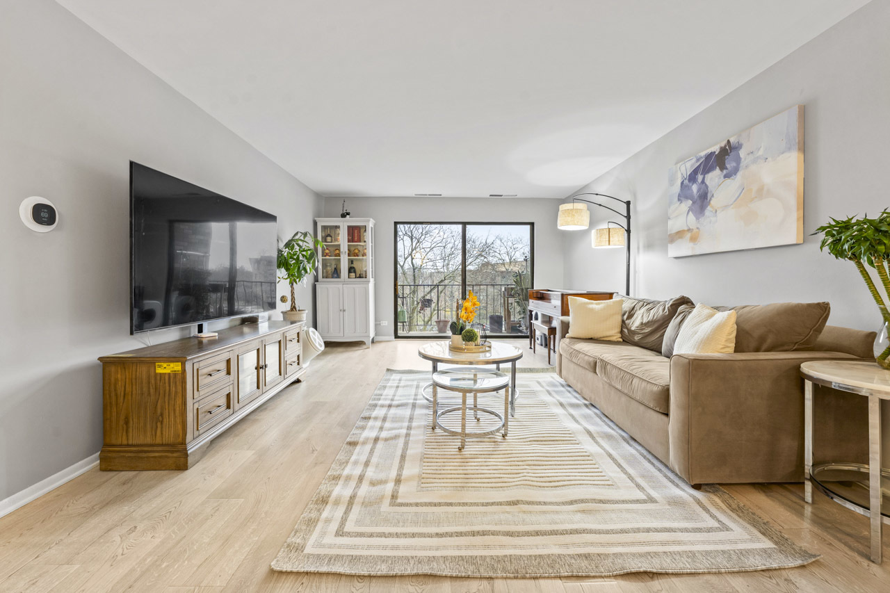 2150 Valencia Drive #314A, Northbrook, IL