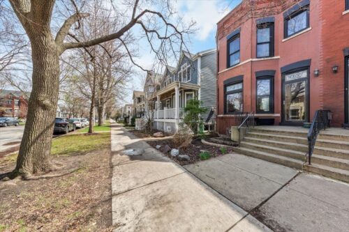 2159 W Wilson Avenue, Chicago, IL
