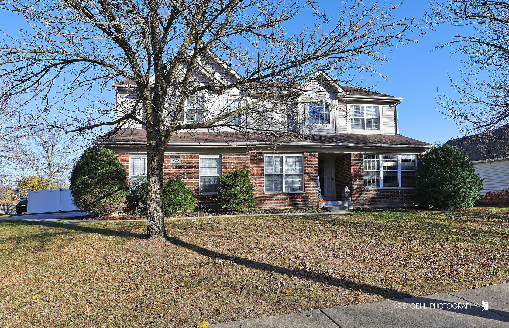 415 Kingsport Drive, Gurnee, IL