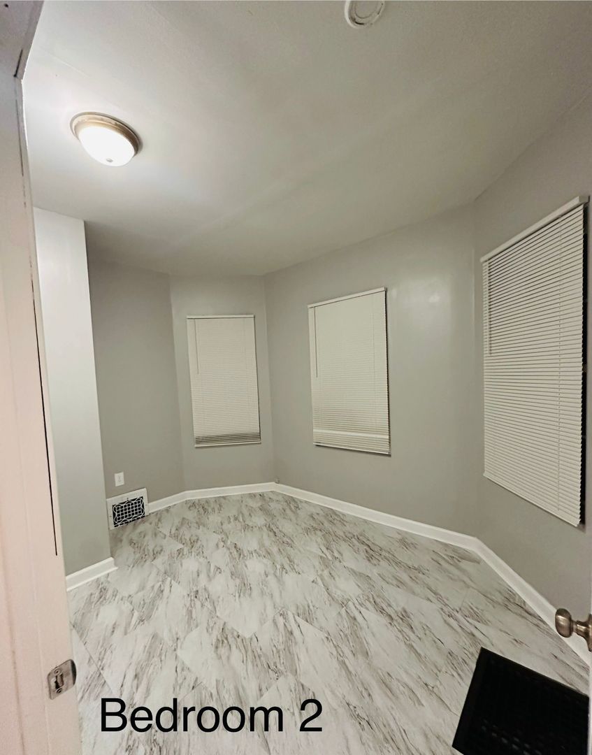 221 N Hickory Street, Joliet, IL