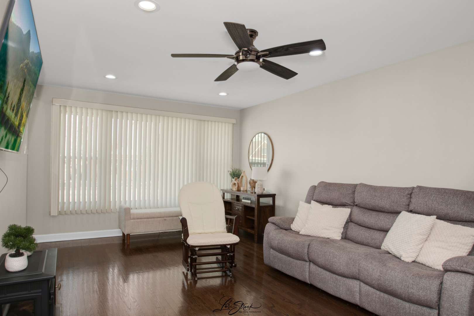 11046 S Ewing Avenue, Chicago, IL