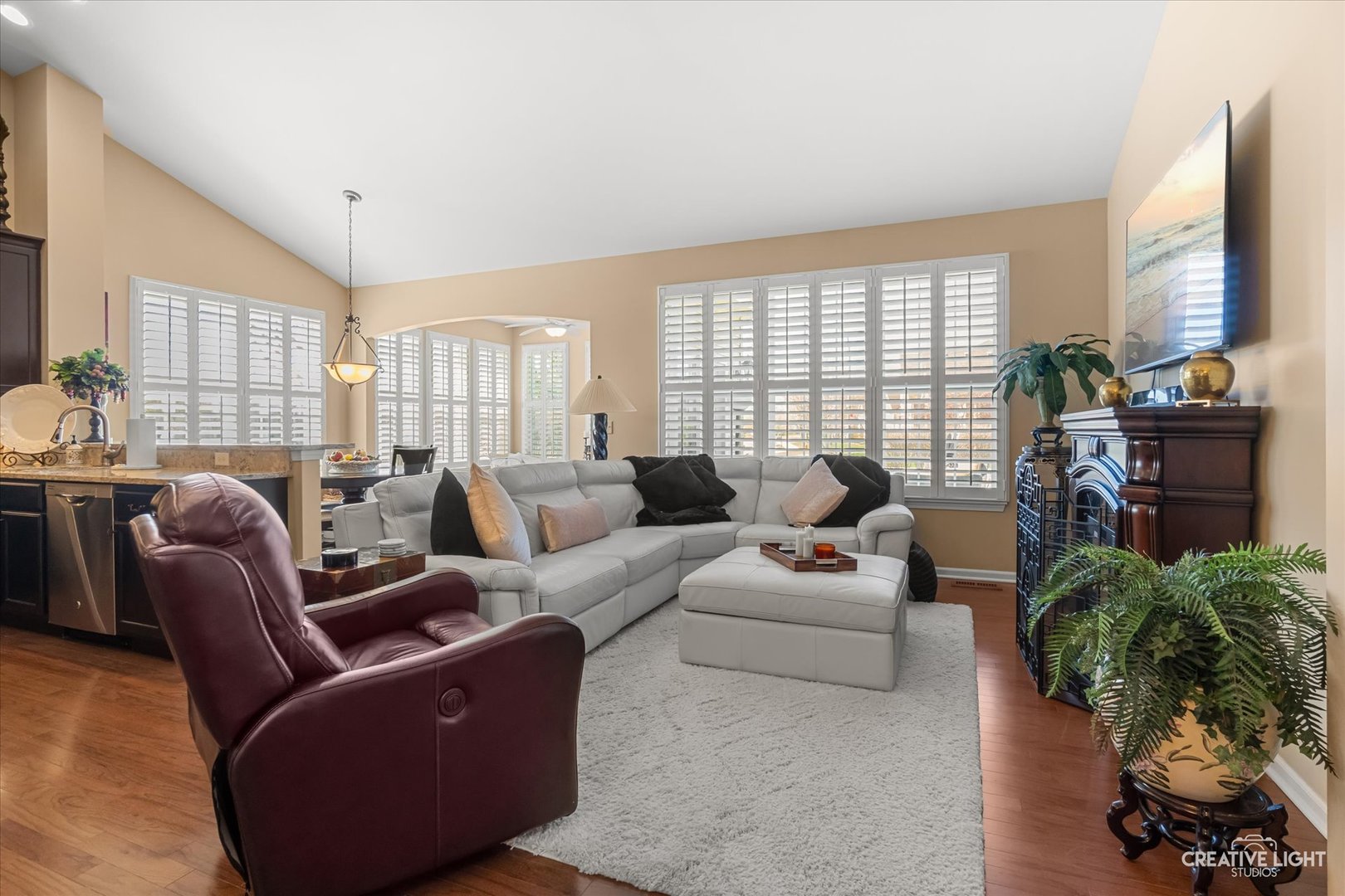 4071 Chesapeake Lane, Naperville, IL