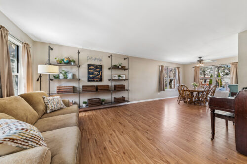 1940 Tanglewood Drive, Algonquin, IL