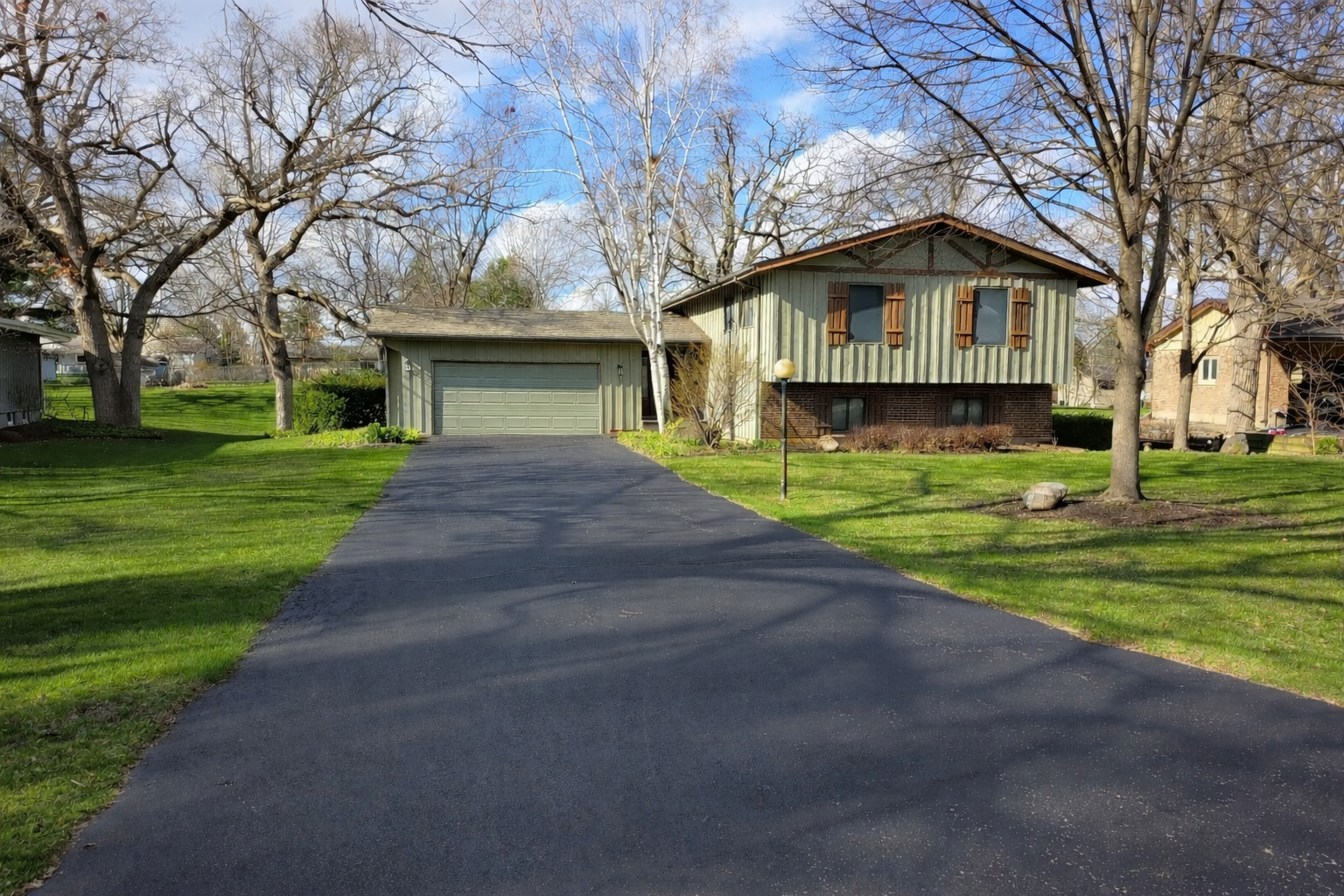 6125 S Kilkenny Drive, Crystal Lake, IL