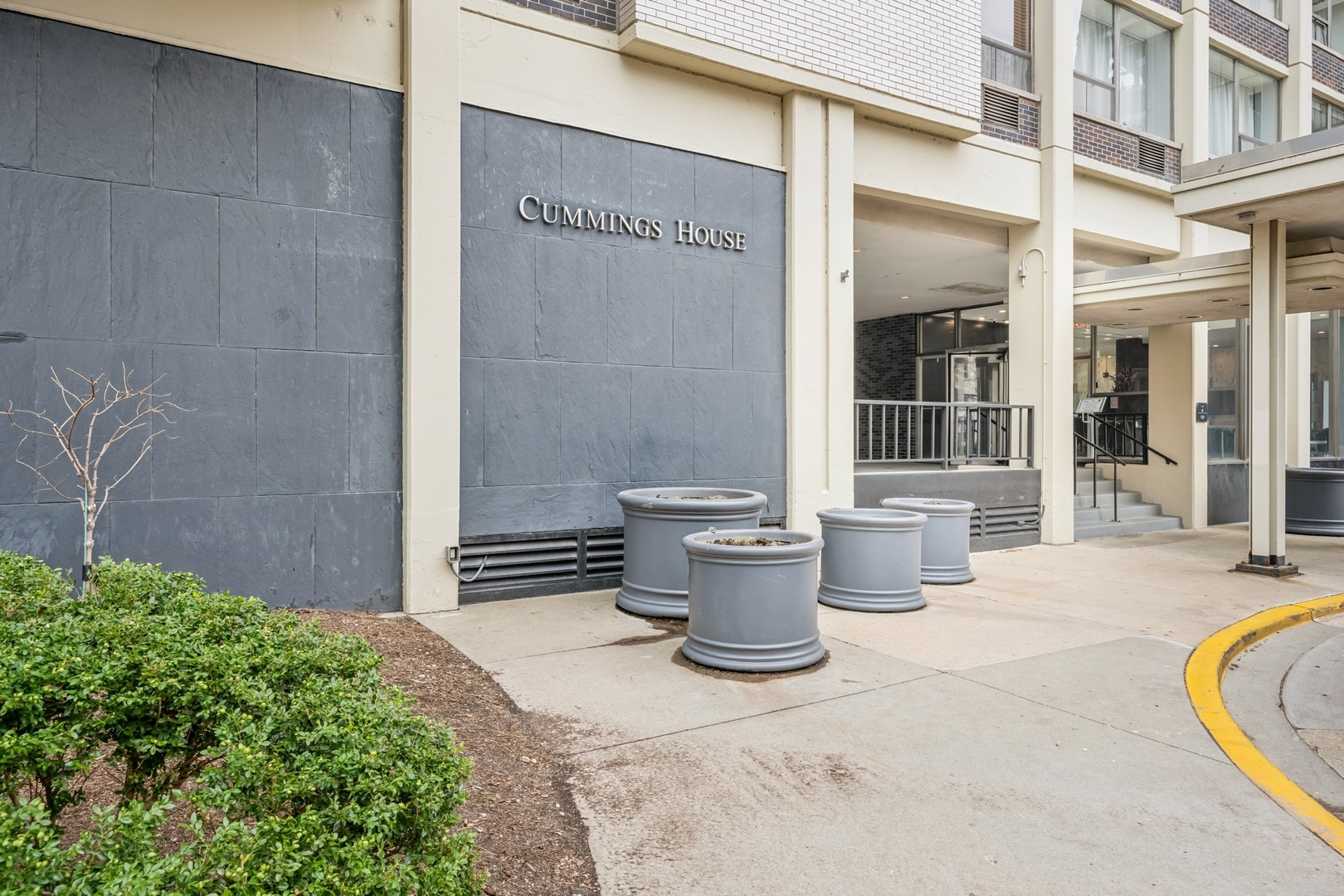 1360 N Sandburg Terrace #2812C, Chicago, IL
