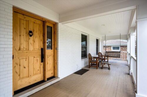 230 W Center Avenue, Lake Bluff, IL