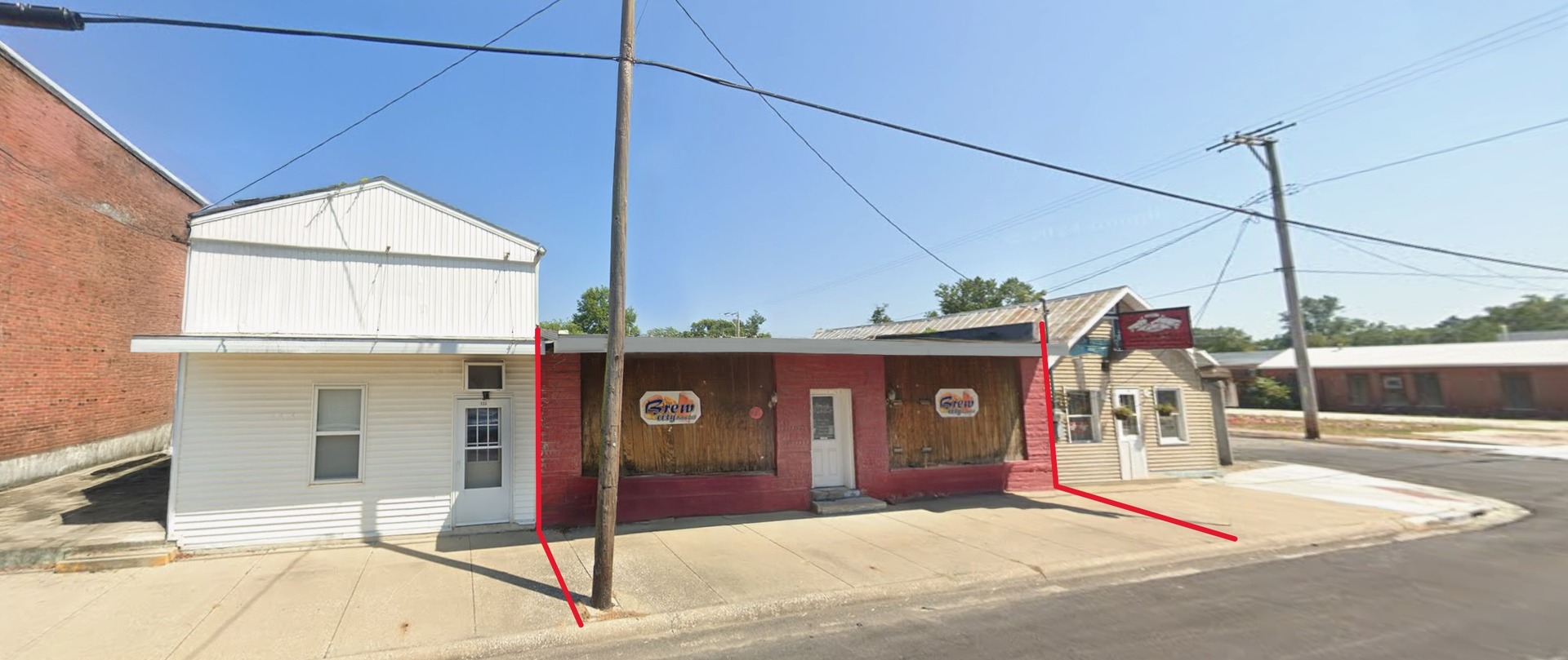 137 S Main Street, Clay City, IL