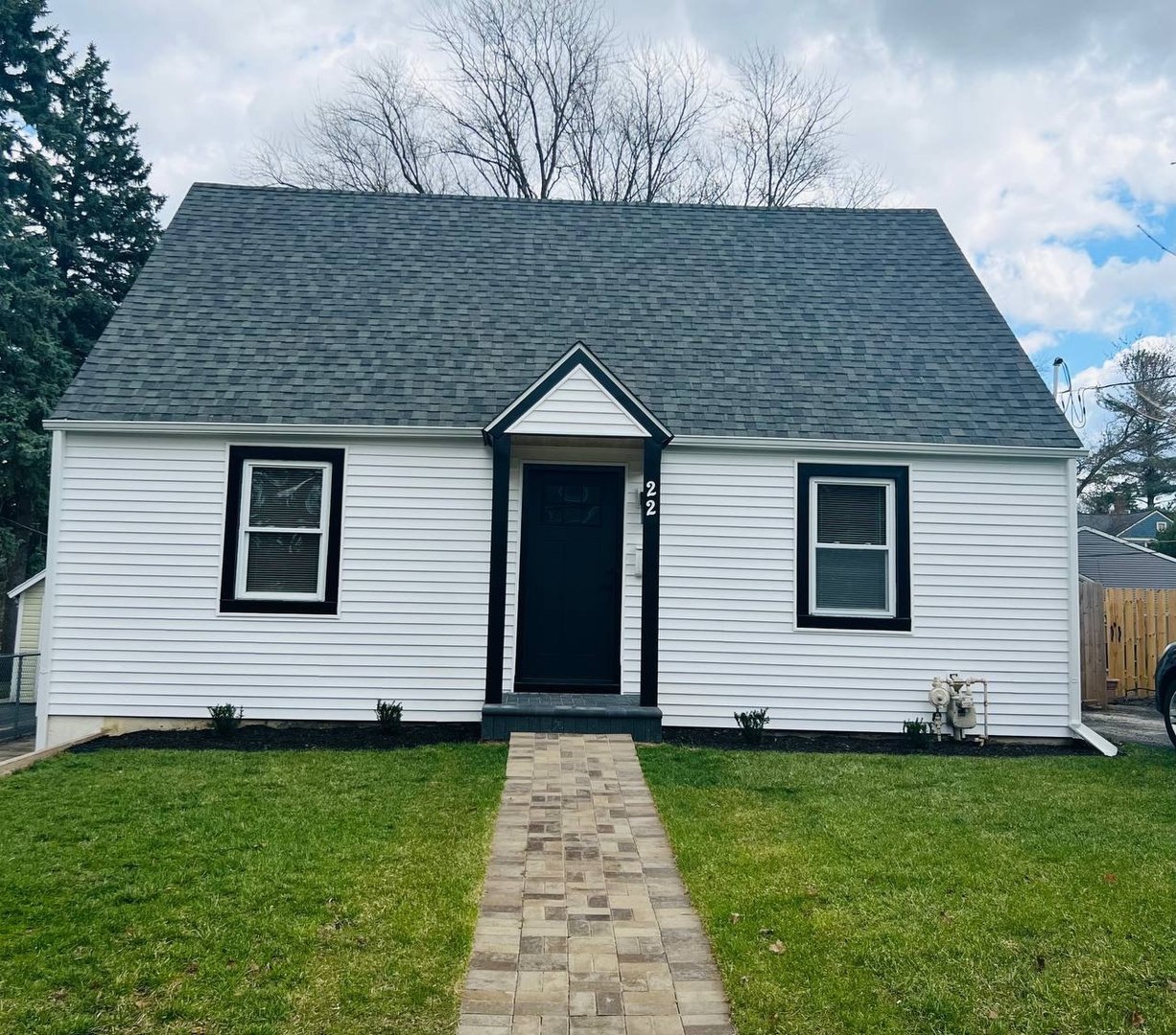 22 N 12th Street, St. Charles, IL