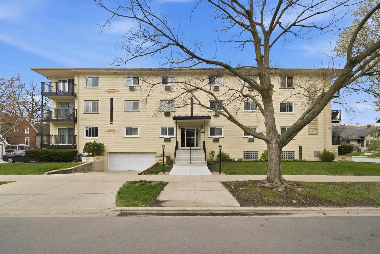 403 N Marion Street #3D, Oak Park, IL