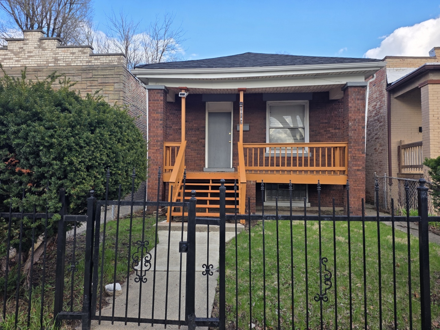 10147 S State Street, Chicago, IL