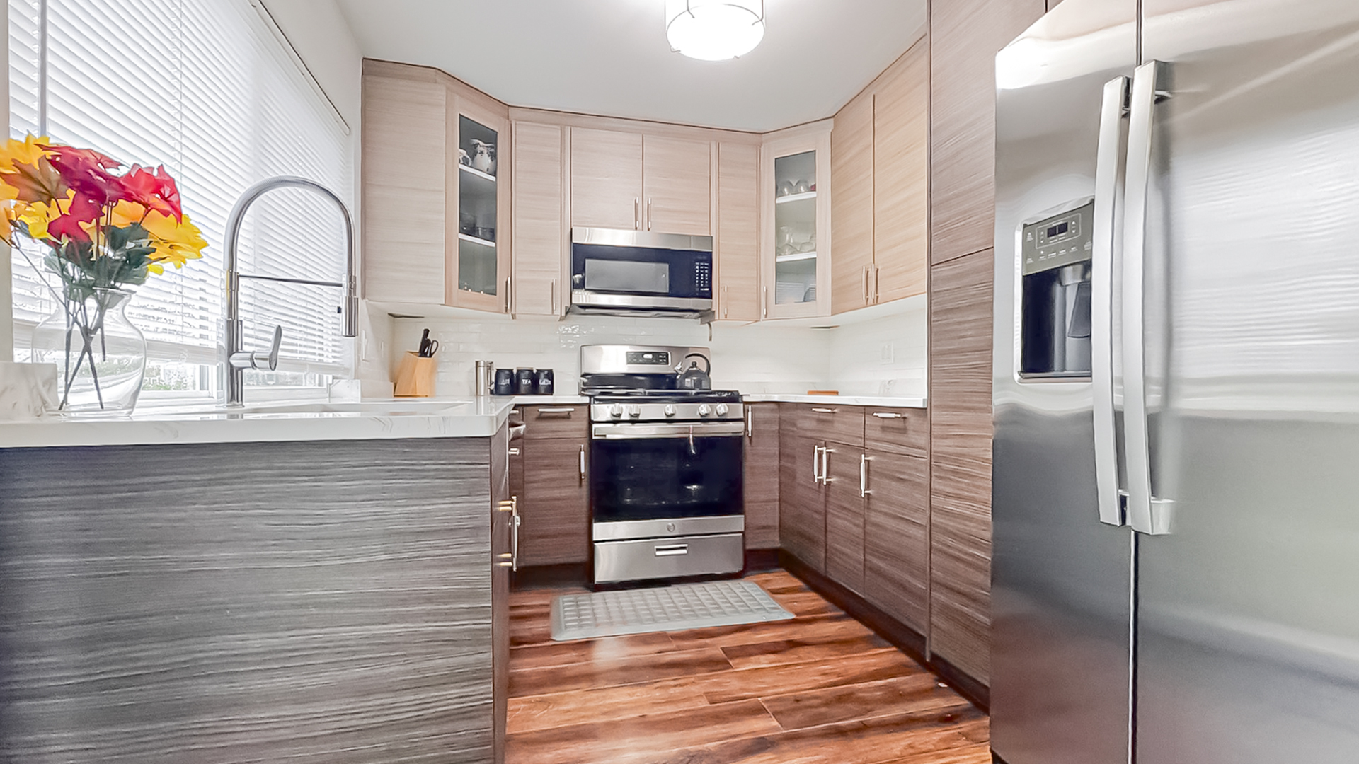 2137 Greystone Place, Hoffman Estates, IL