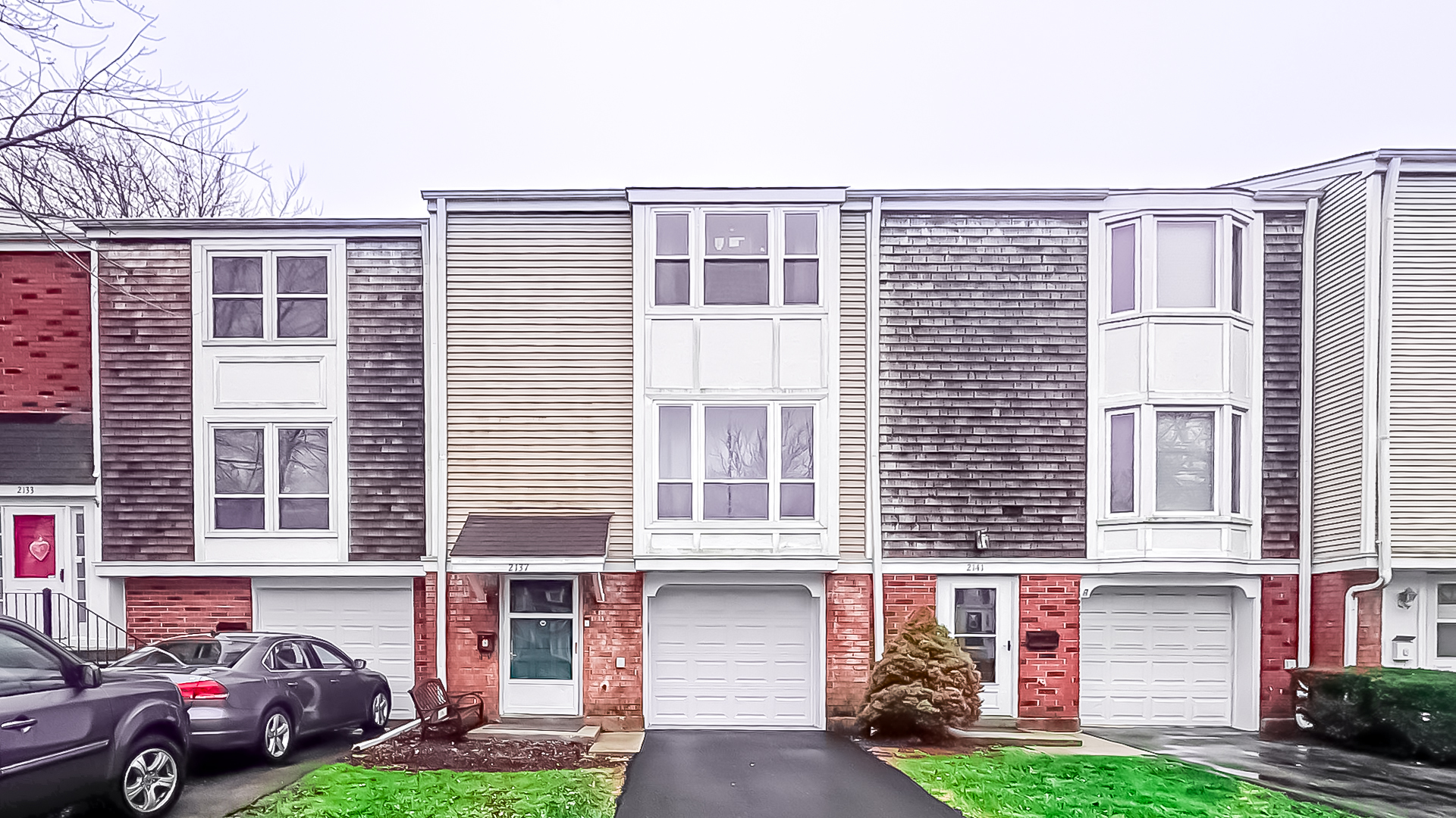 2137 Greystone Place, Hoffman Estates, IL