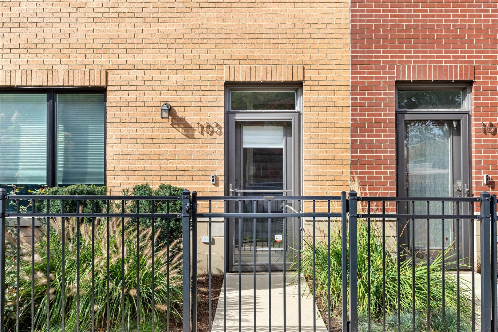 103 Home Avenue, Oak Park, IL