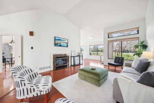 718 SHORELINE Road, Lake Barrington, IL