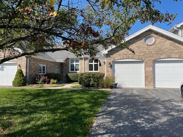 17321 Lakebrook Drive, Orland Park, IL