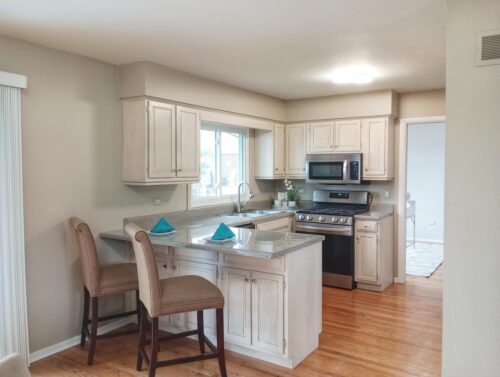 701 Deer Lane, Sleepy Hollow, IL