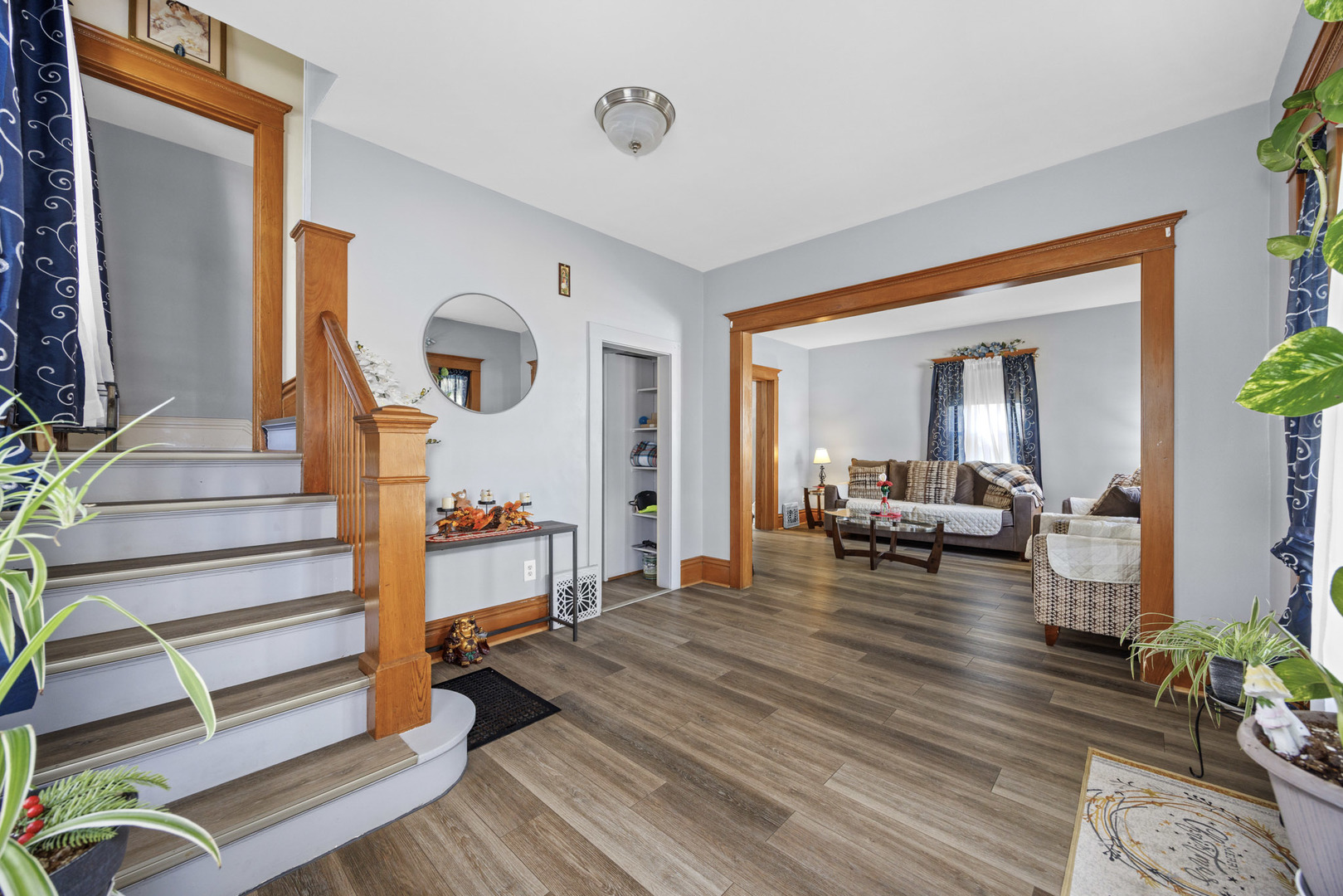 427 Grand Avenue, Aurora, IL