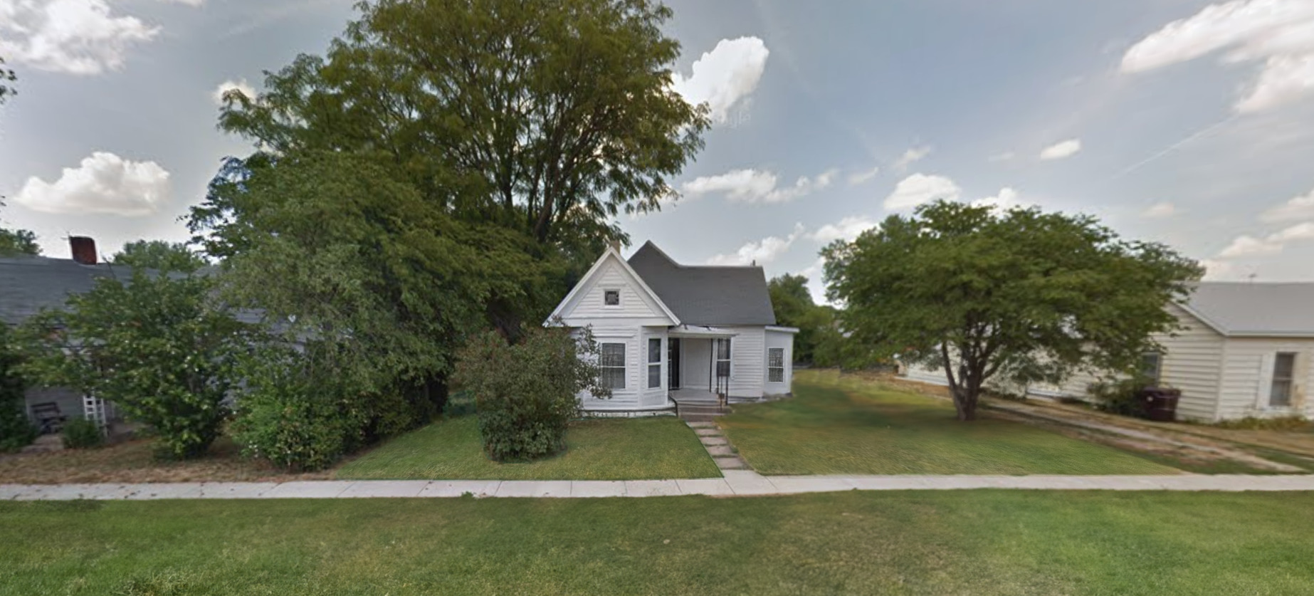 718 Superior Street, Chapin, IL