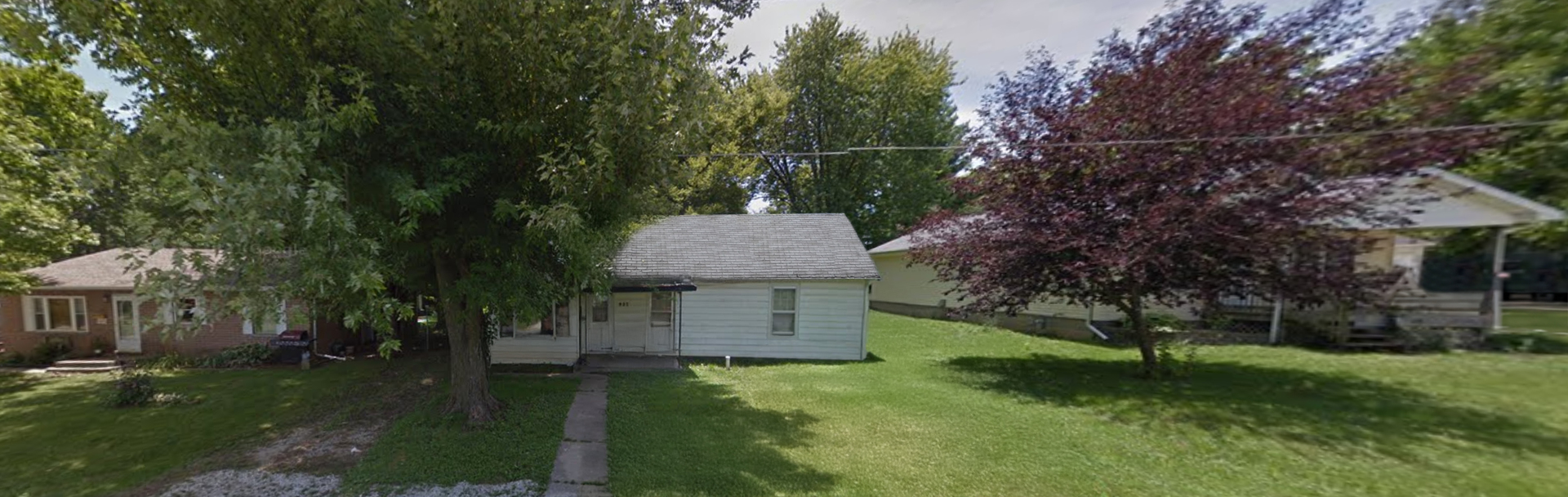 927 W Perry Street, Pittsfield, IL