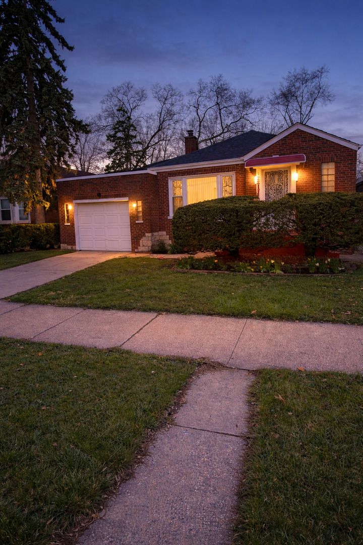 12218 S Wentworth Avenue, Chicago, IL