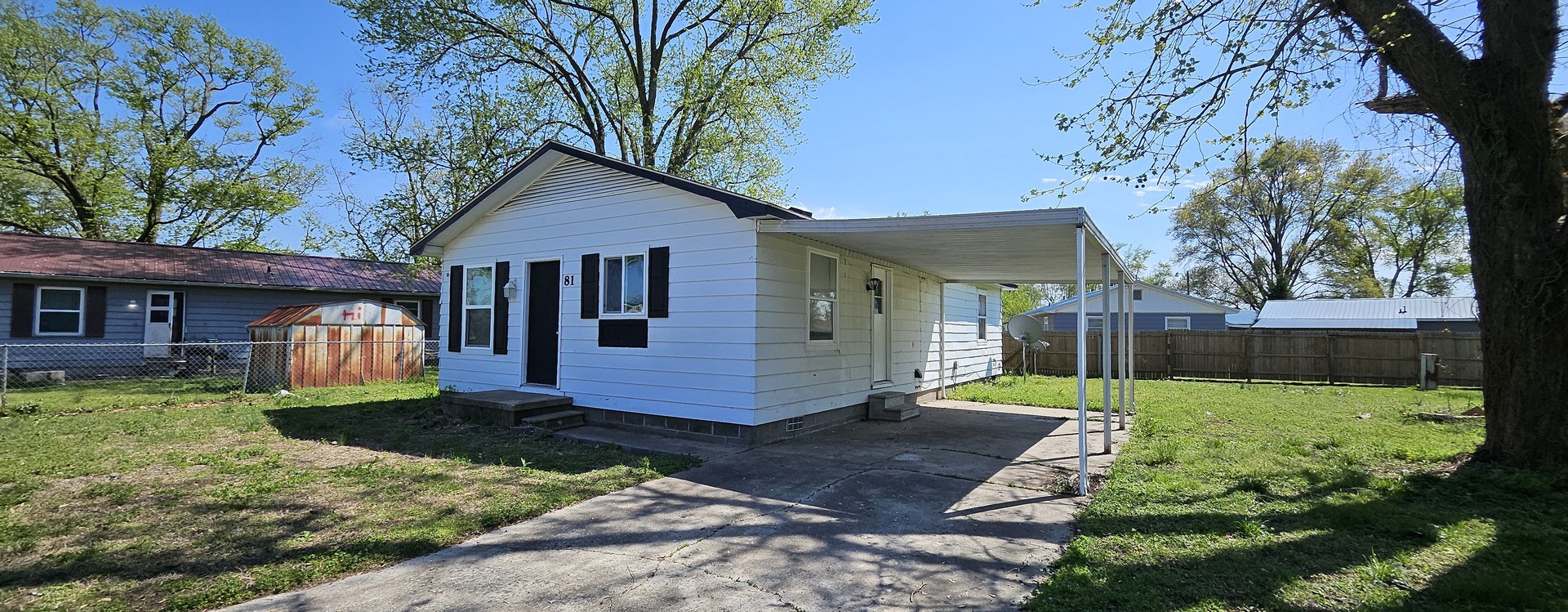 81 Creek Circle, Mcclure, IL