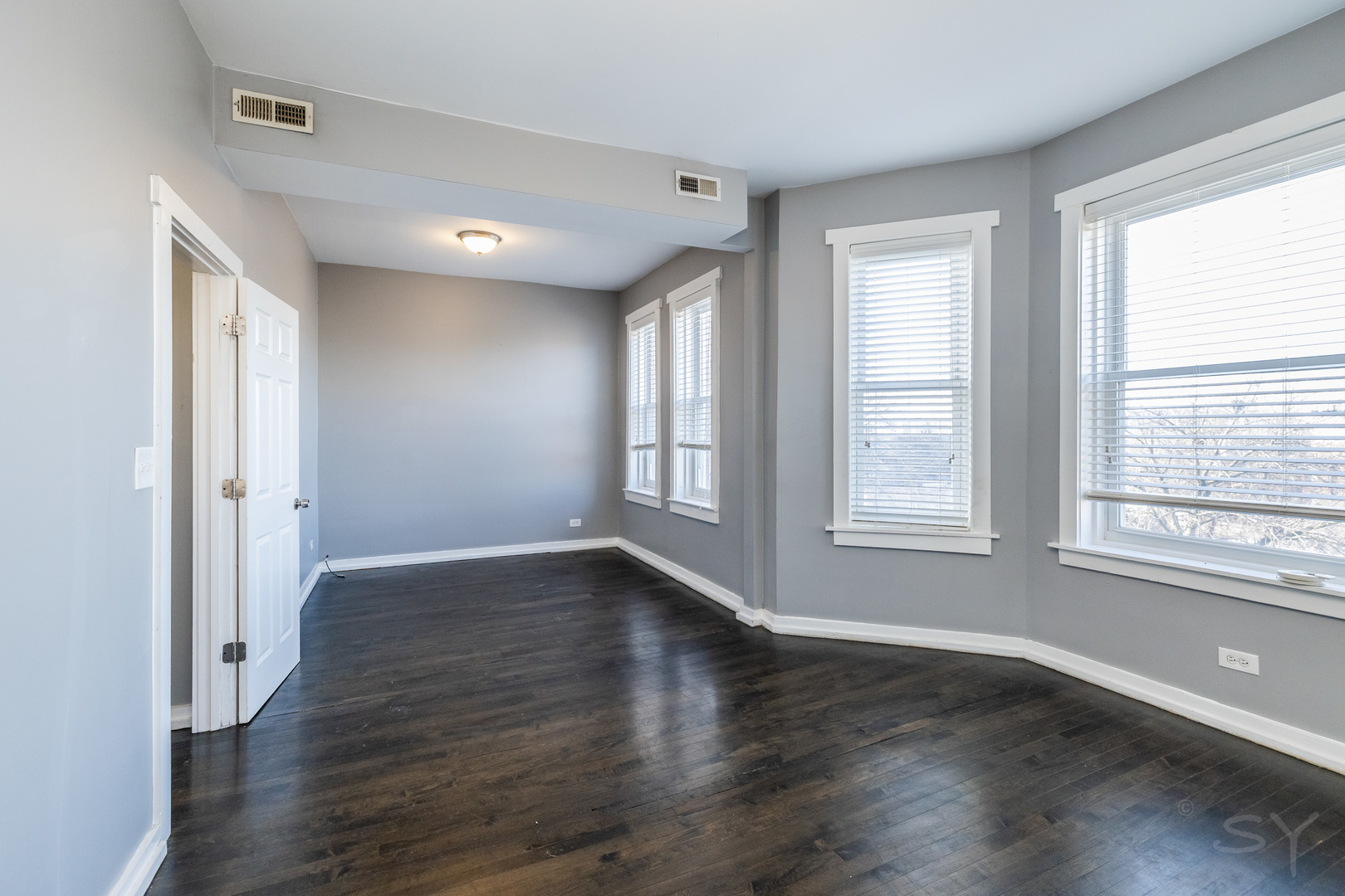 1301 S Christiana Avenue, Chicago, IL