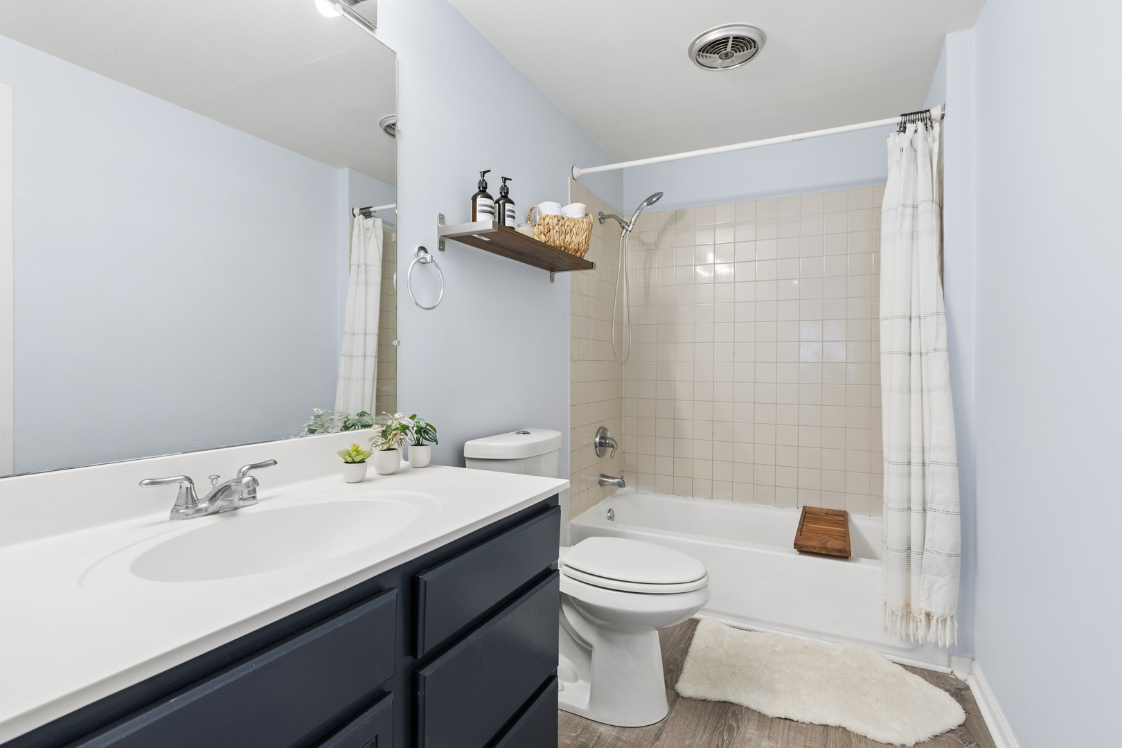 1936 Whitingham Lane, Hoffman Estates, IL