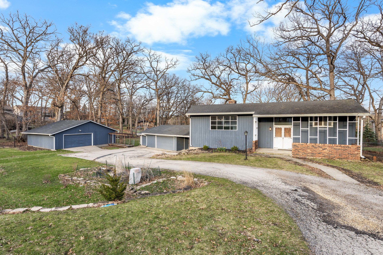 5403 Mcfarland Road, Loves Park, IL