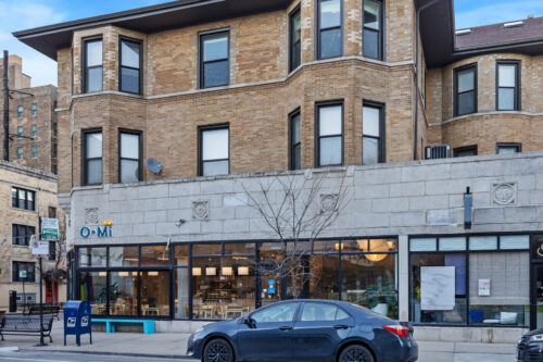 3135 N Broadway Street, Chicago, IL