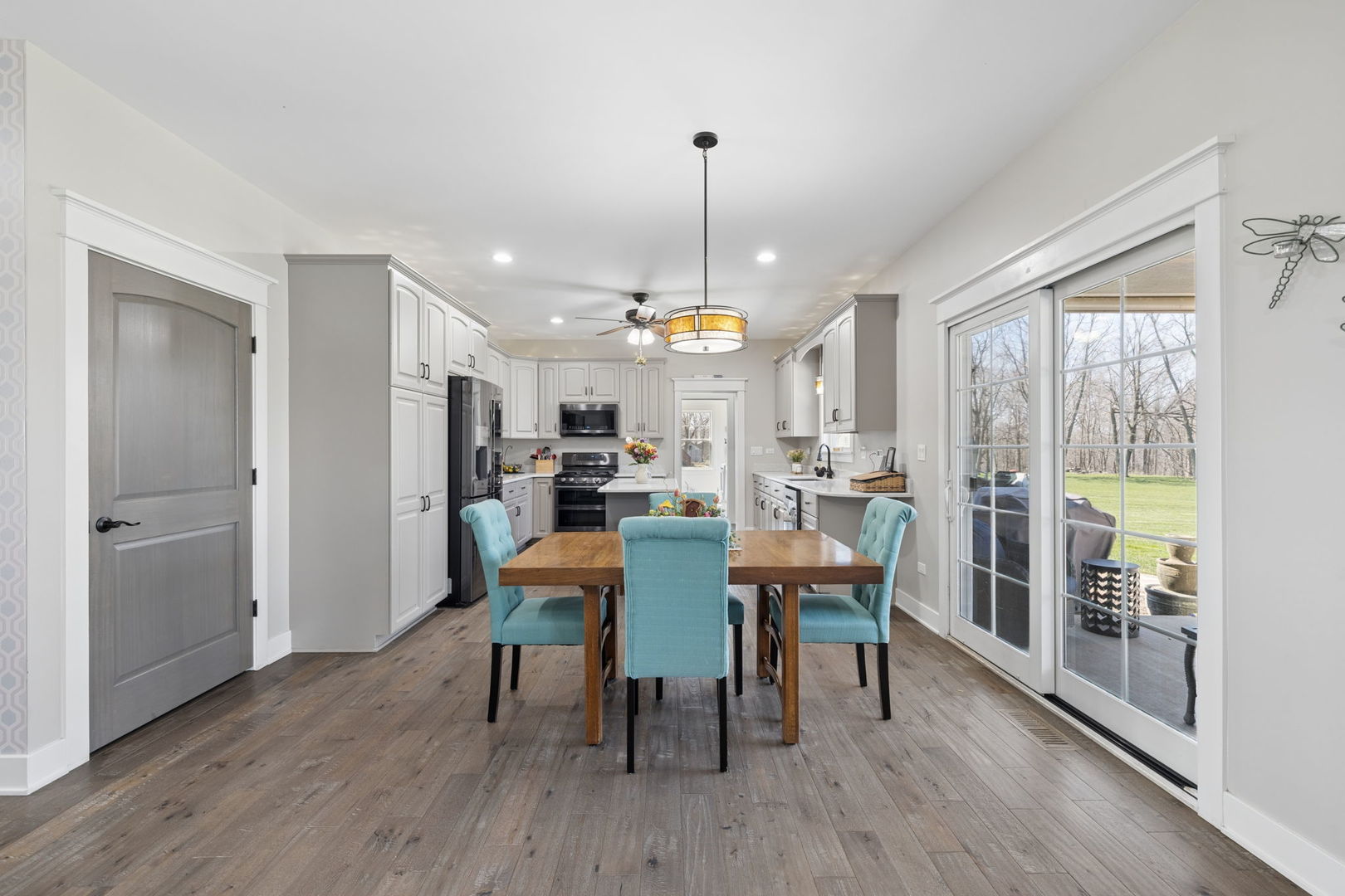 15919 Burr Oak Road, Plano, IL