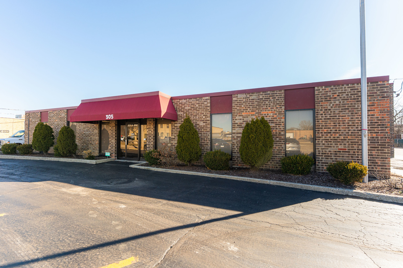 305 N Eric Drive, Palatine, IL