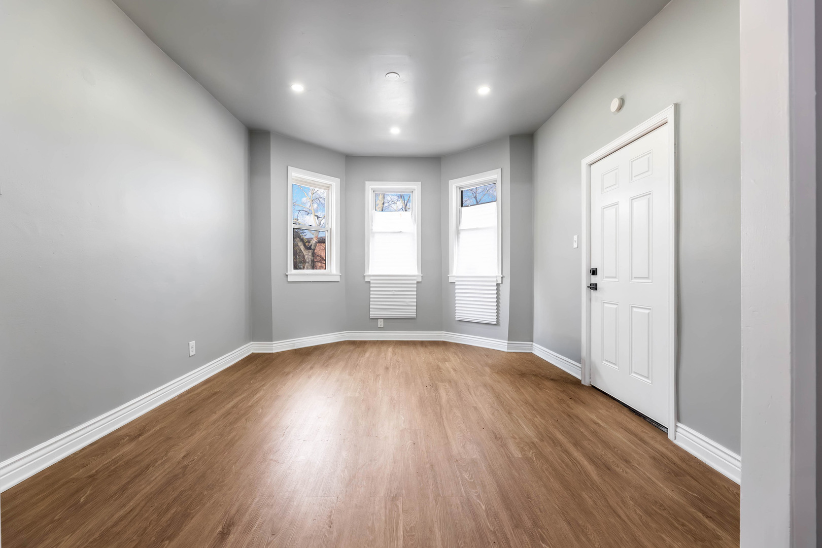 7917 S ELLIS Avenue #1, Chicago, IL