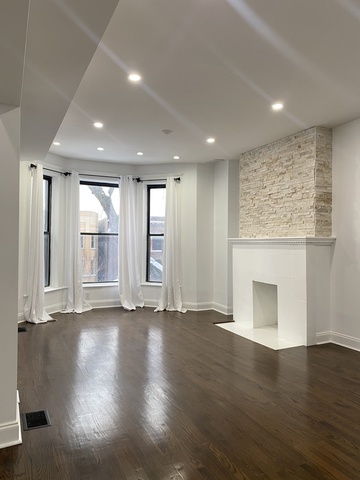 4813 S Prairie Avenue #C, Chicago, IL