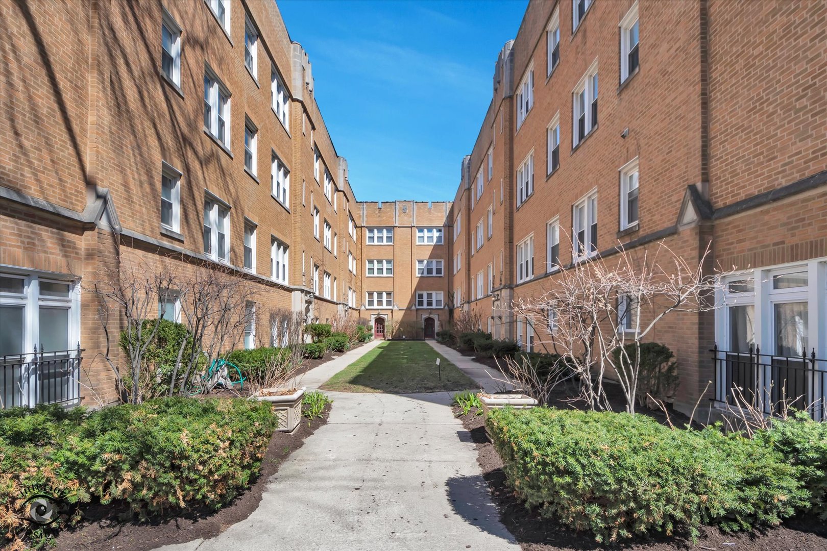 2537 Prairie Avenue #2E, Evanston, IL