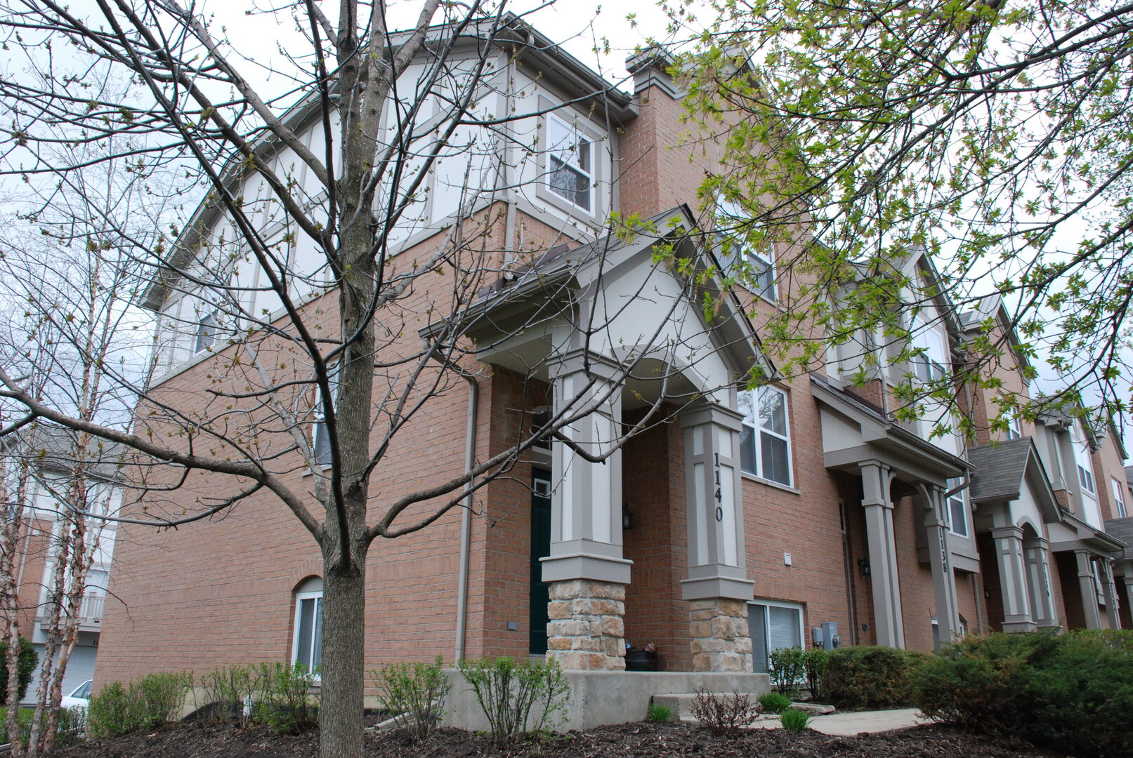1140 CLAREMONT Drive, Palatine, IL