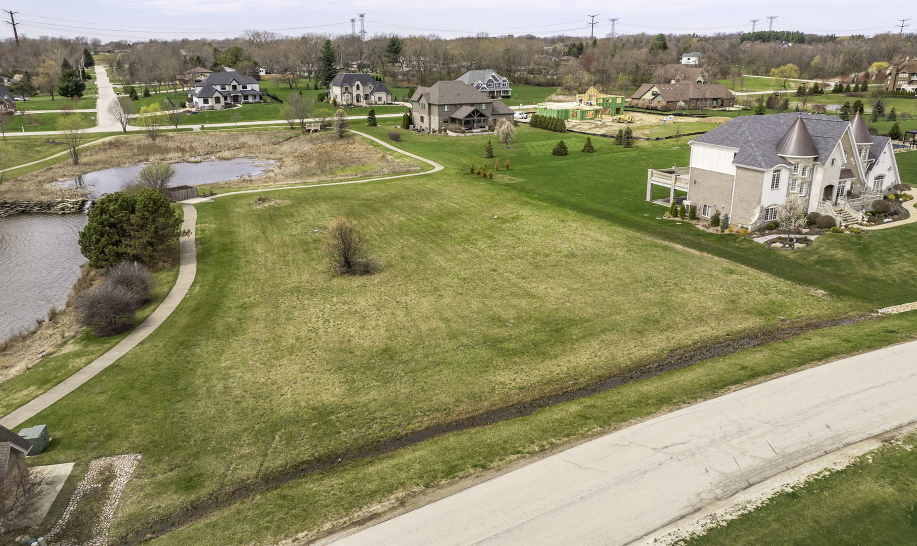 18490 S Pineprairie Drive, Mokena, IL