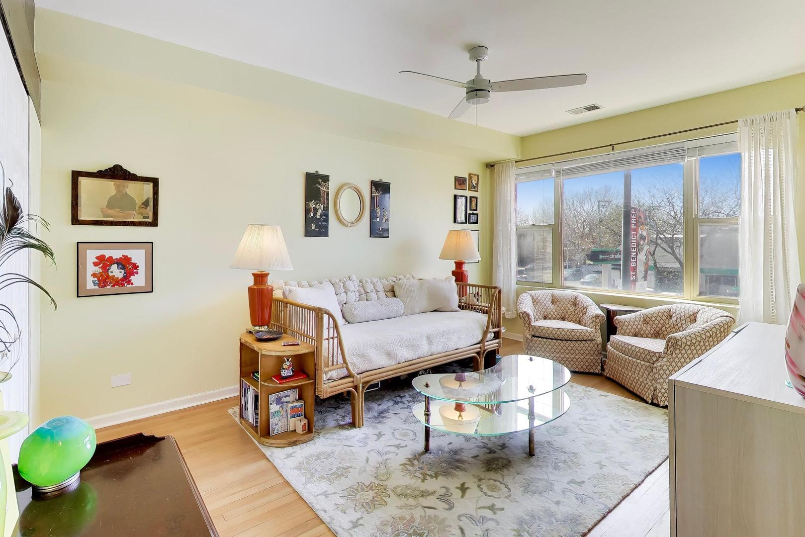 3839 N Western Avenue #202, Chicago, IL