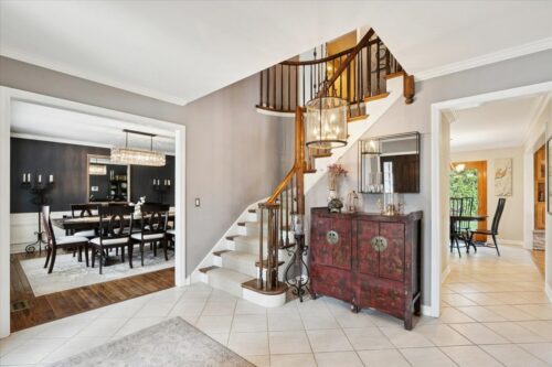 842 Furlong Drive, Libertyville, IL