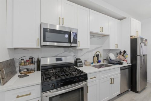 4939 N St. Louis Avenue #3N, Chicago, IL