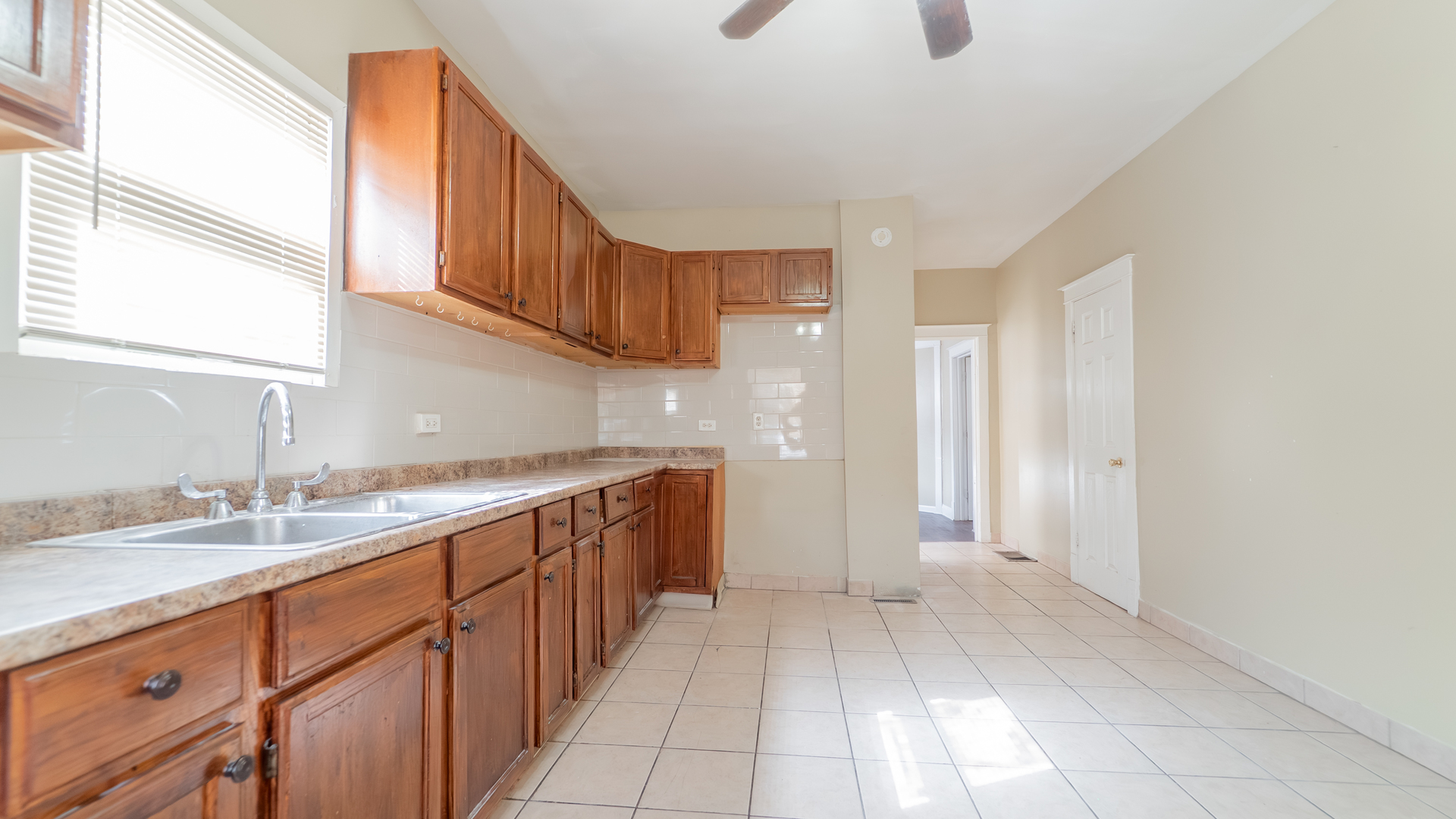 13223 S Buffalo Avenue, Chicago, IL