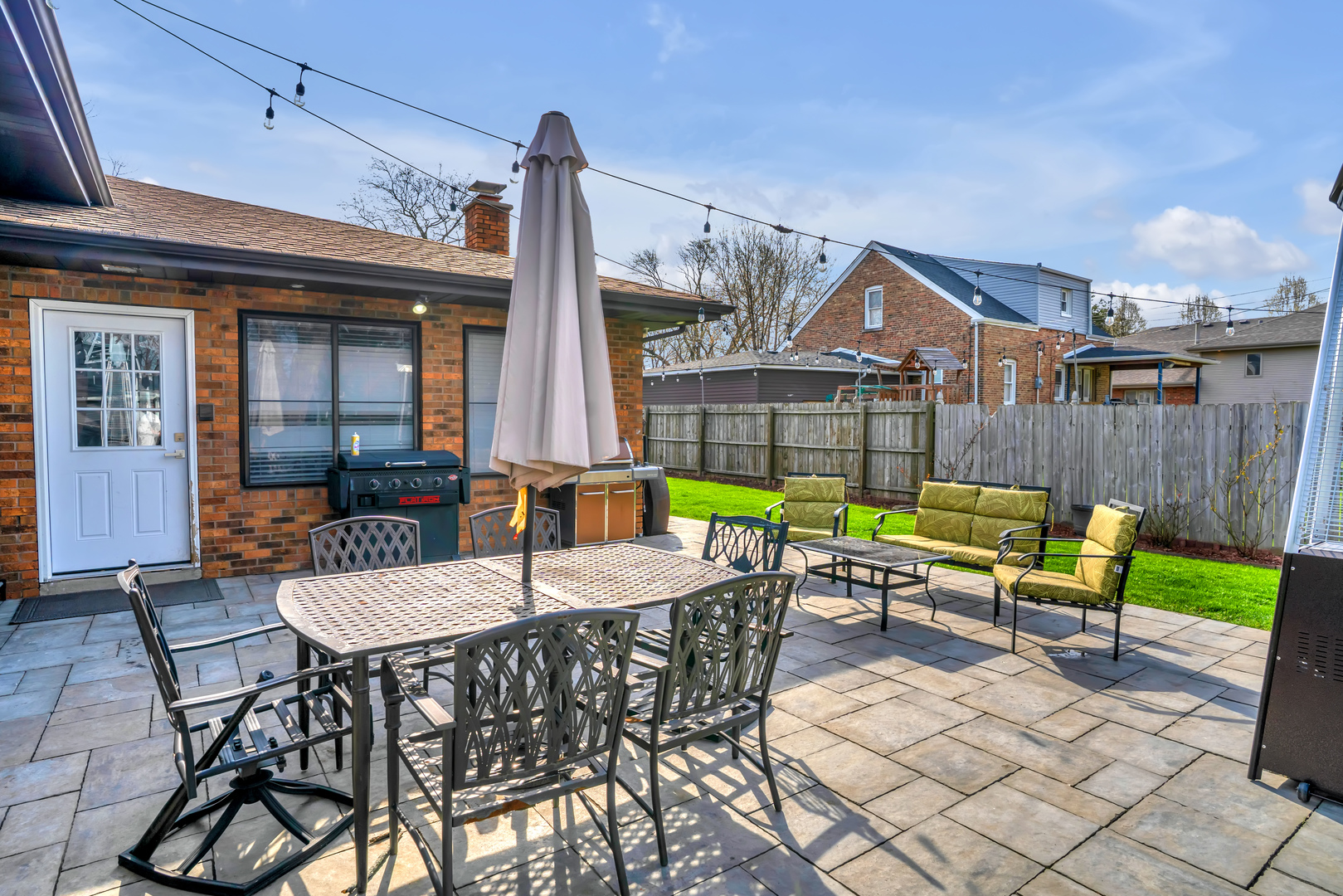 8100 Lorel Avenue, Burbank, IL