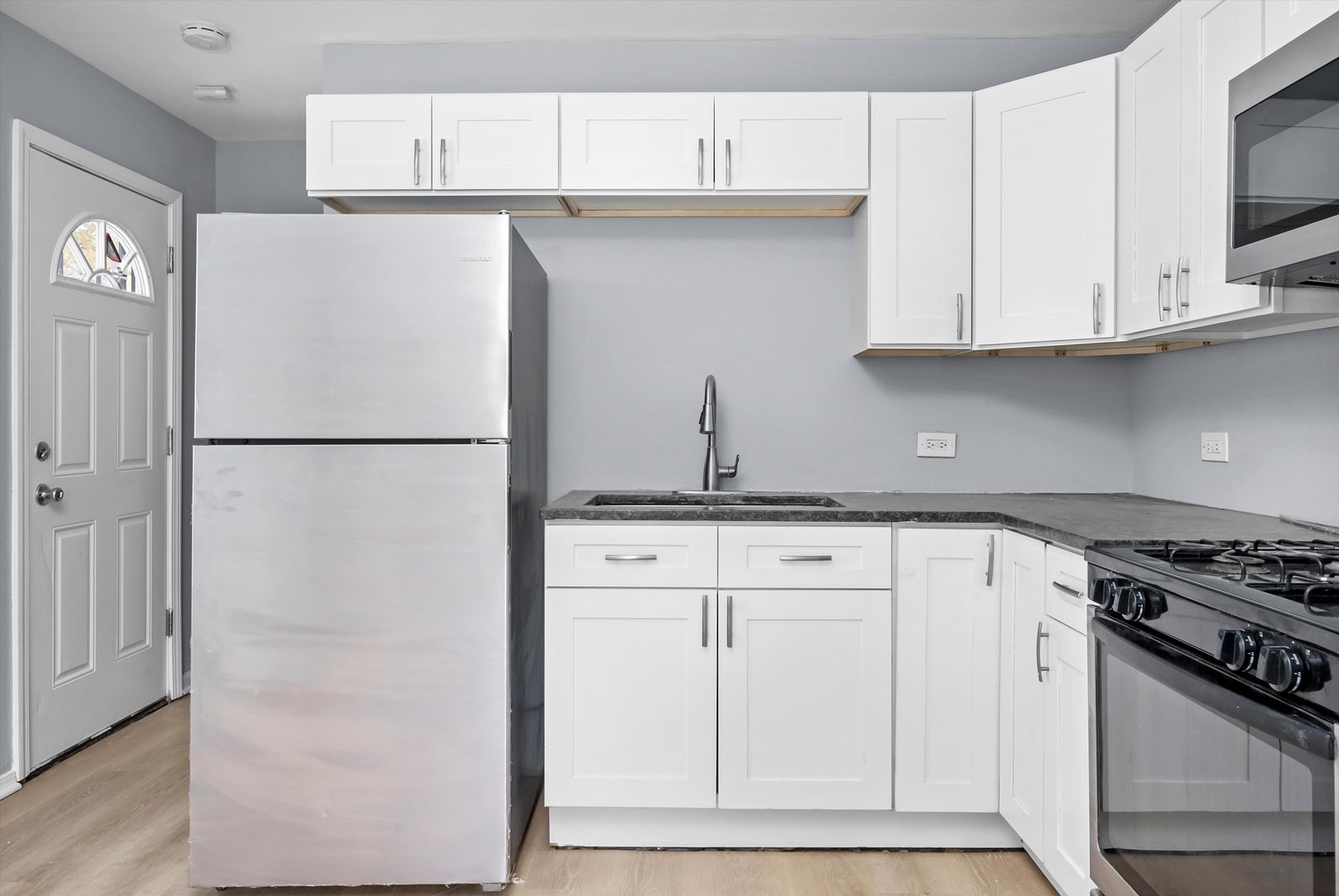 22408 Strassburg Avenue, Sauk Village, IL