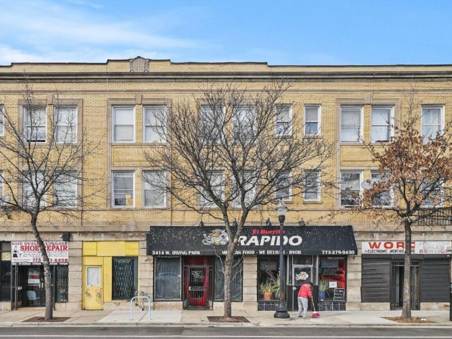 3420 W Irving Park Avenue #28, Chicago, IL