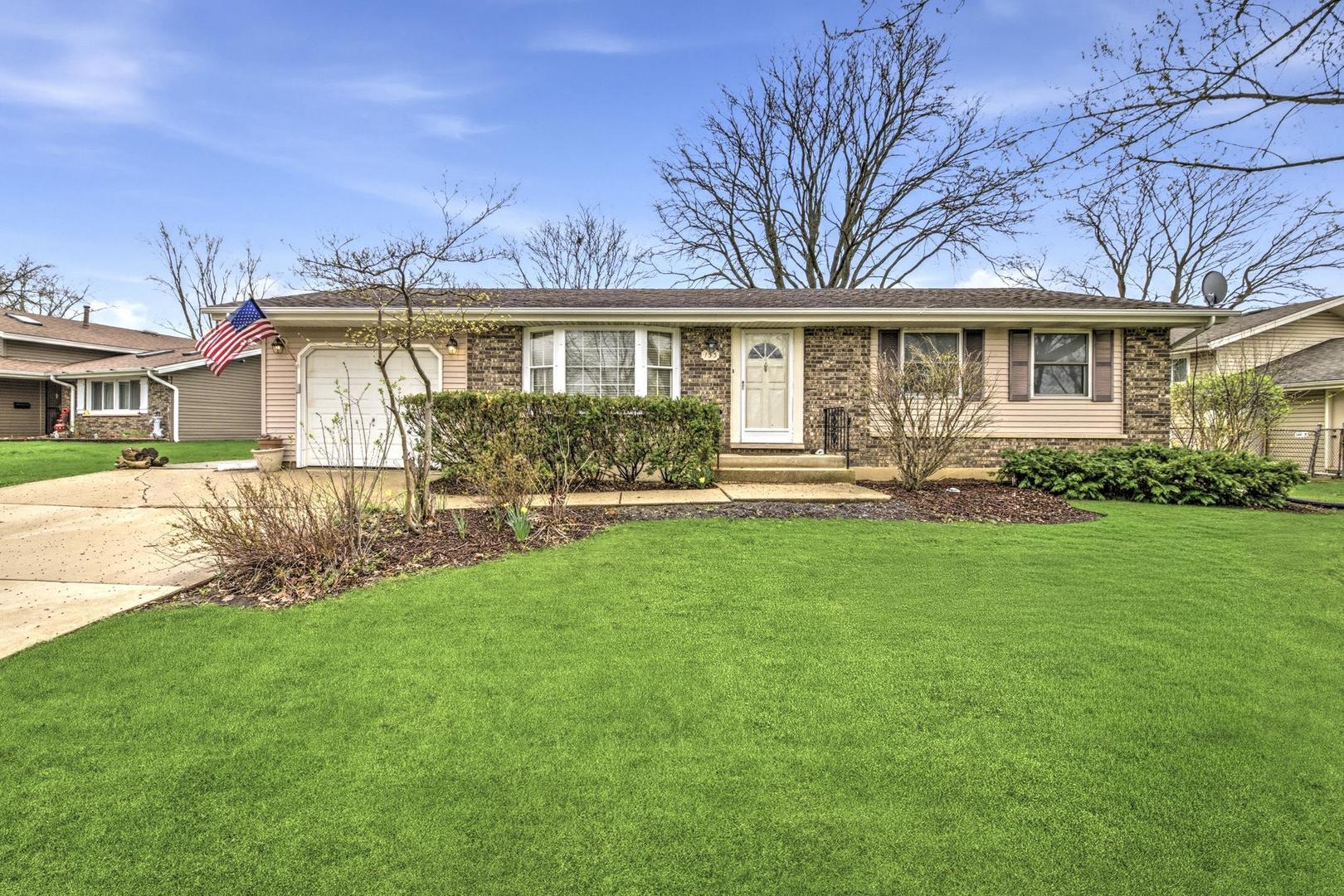 133 Lela Lane, Schaumburg, IL