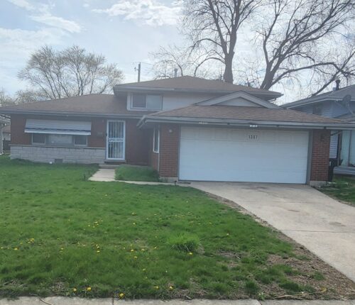 1307 Prince Drive, South Holland, IL